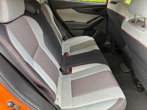 Used 2020 Subaru Crosstrek 2.0i Premium w/ Moonroof Package 2 image 33