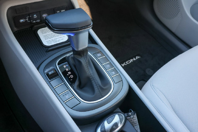 New 2027 Hyundai Kona SEL Sport FWD image 17