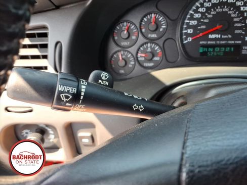 Used 2004 Chevrolet Monte Carlo SS w/ Preferred Equipment Group FWD image 19