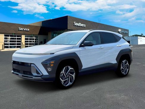 New 2026 Hyundai Kona SEL Premium image 2