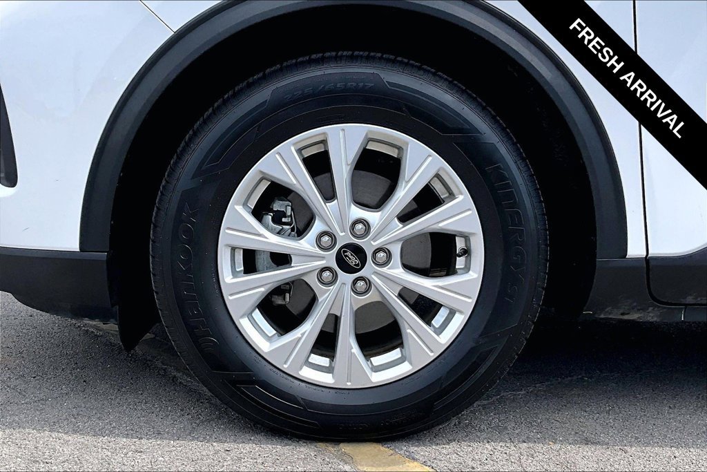Used 2023 Ford Escape Active w/ Tech Pack #1 FWD image 32
