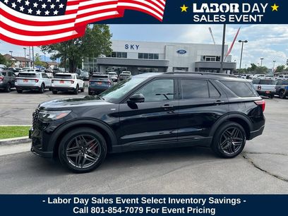 Used 2025 Ford Explorer ST-Line w/ ST-Line Street Pack