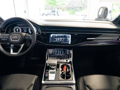 Used 2026 Audi Q7 3.0T Premium Plus AWD/4WD image 10