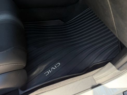 Used 2024 Honda Civic Sport image 15