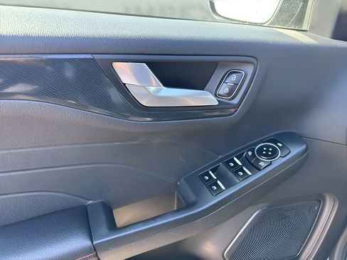 Used 2023 Ford Escape ST-Line image 24