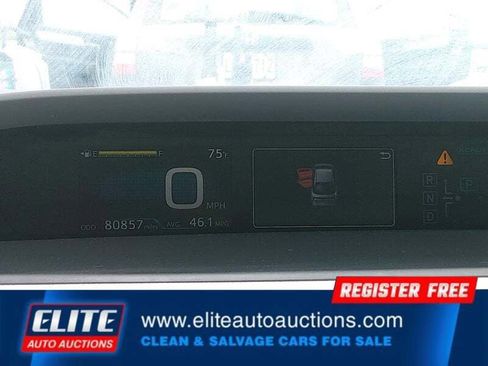 Used 2016 Toyota Prius Two FWD image 13