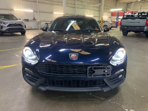 Used 2020 FIAT 124 Spider Abarth w/ Visibility Group image 8