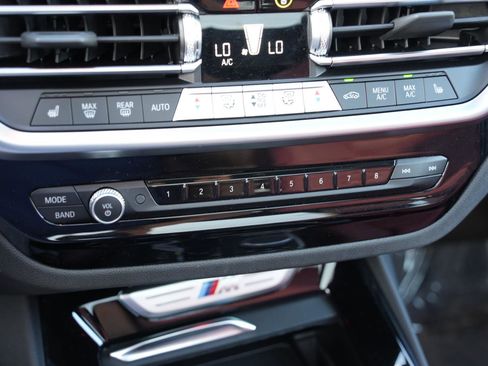 Used 2024 BMW X3 M40i image 21