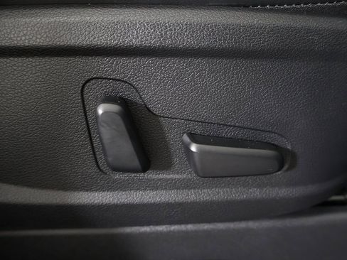 Used 2022 Hyundai Palisade Calligraphy image 41