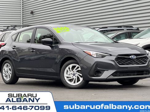 New 2025 Subaru Impreza 2.0i image 1