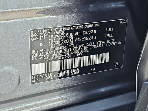 Used 2022 Toyota RAV4 Limited AWD/4WD image 43