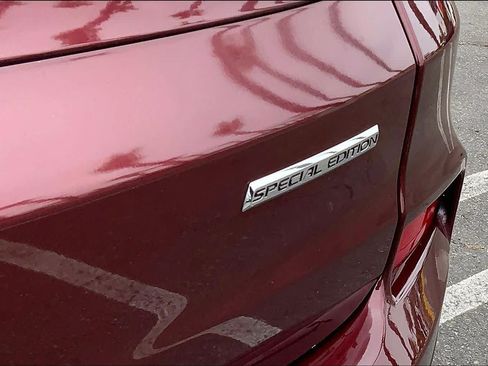 Used 2016 Honda CR-V SE image 9