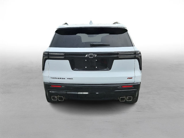 Used 2026 Chevrolet Traverse RS w/ LPO, Floor Liner Package AWD/4WD image 5