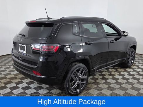 Used 2024 Jeep Compass Limited w/ High Altitude Package AWD/4WD image 8
