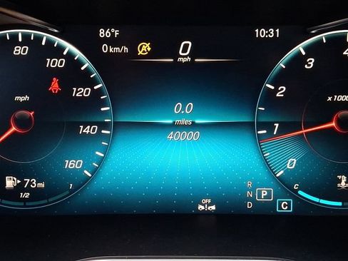 Used 2023 Mercedes-Benz GLC 300 4MATIC Coupe image 23