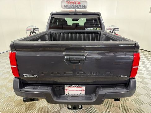 Used 2025 Toyota Tacoma SR5 image 4