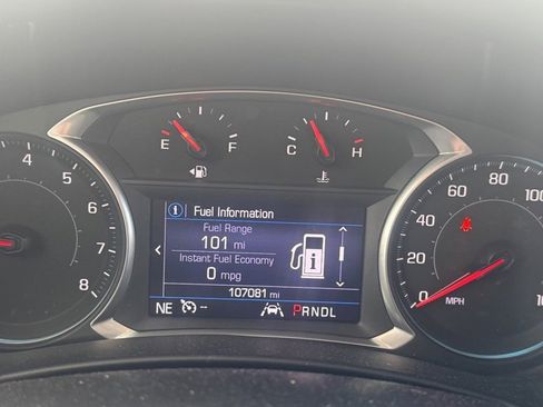 Used 2022 Chevrolet Equinox LS w/ LS Convenience Package image 7