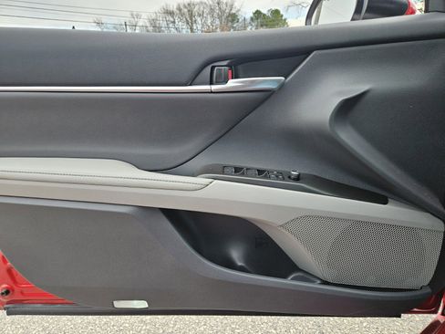 Used 2024 Toyota Camry XSE image 30