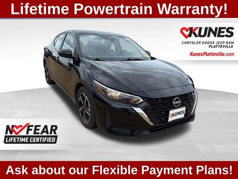 Used 2025 Nissan Sentra SV FWD image 1