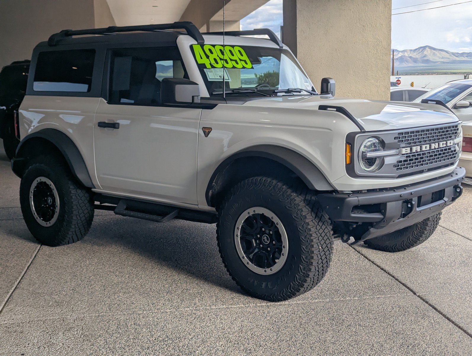 Used 2024 Ford Bronco Badlands w/ Sasquatch Package AWD/4WD image 1