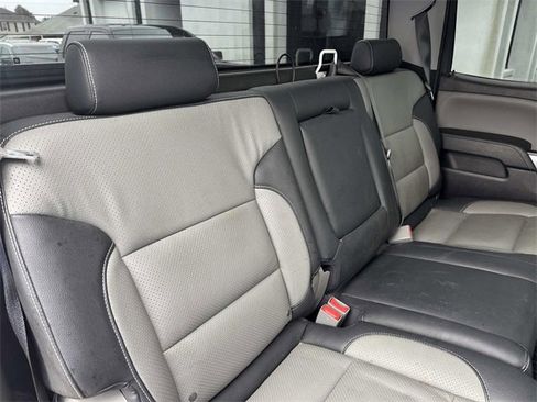 Used 2018 Chevrolet Silverado 1500 LT w/ Texas Edition image 12