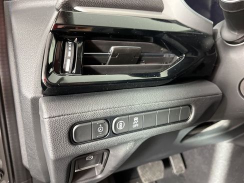 New 2026 Acura MDX SH-AWD image 30