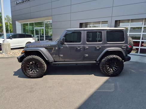 Used 2025 Jeep Wrangler Unlimited Rubicon 392 AWD/4WD image 7