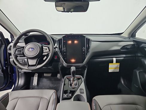New 2026 Subaru Crosstrek 2.5i Limited w/ Crosstrek Mirror Package image 18