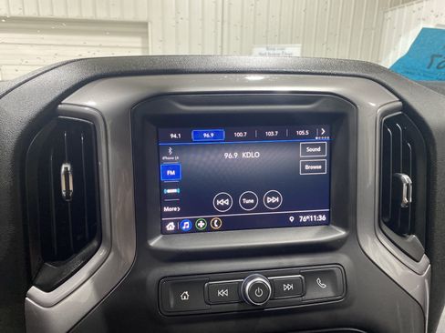 Used 2020 Chevrolet Silverado 2500 Custom w/ Custom Value Package AWD/4WD image 19