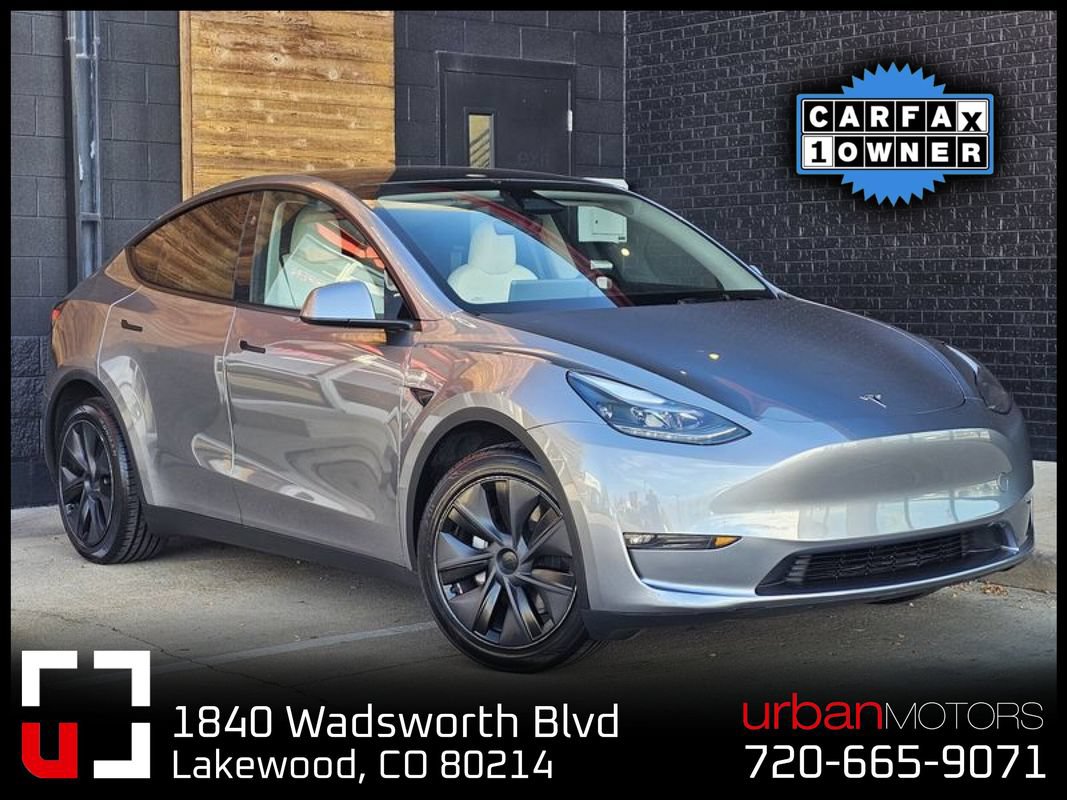Used 2025 Tesla Model Y Long Range AWD/4WD image 1