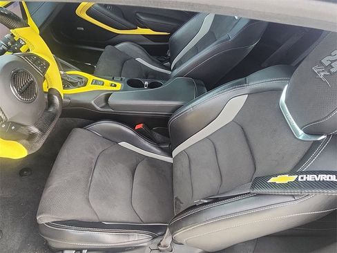 Used 2020 Chevrolet Camaro SS image 19