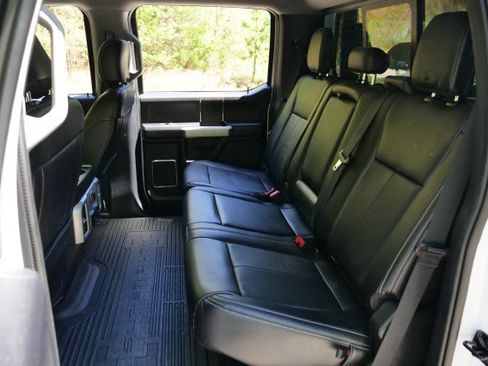 Used 2021 Ford F250 Lariat w/ Lariat Value Package AWD/4WD image 24