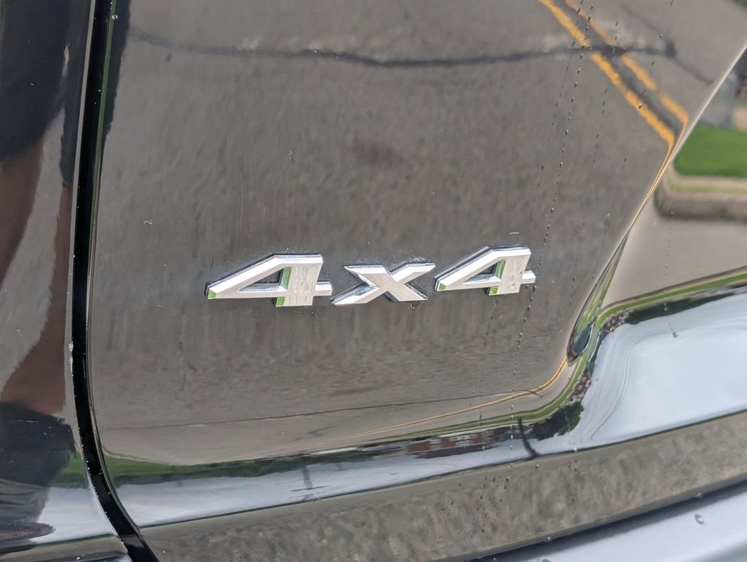 Used 2019 Jeep Cherokee Limited AWD/4WD image 24