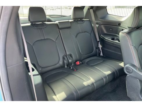 Certified 2025 Honda Pilot TrailSport image 18