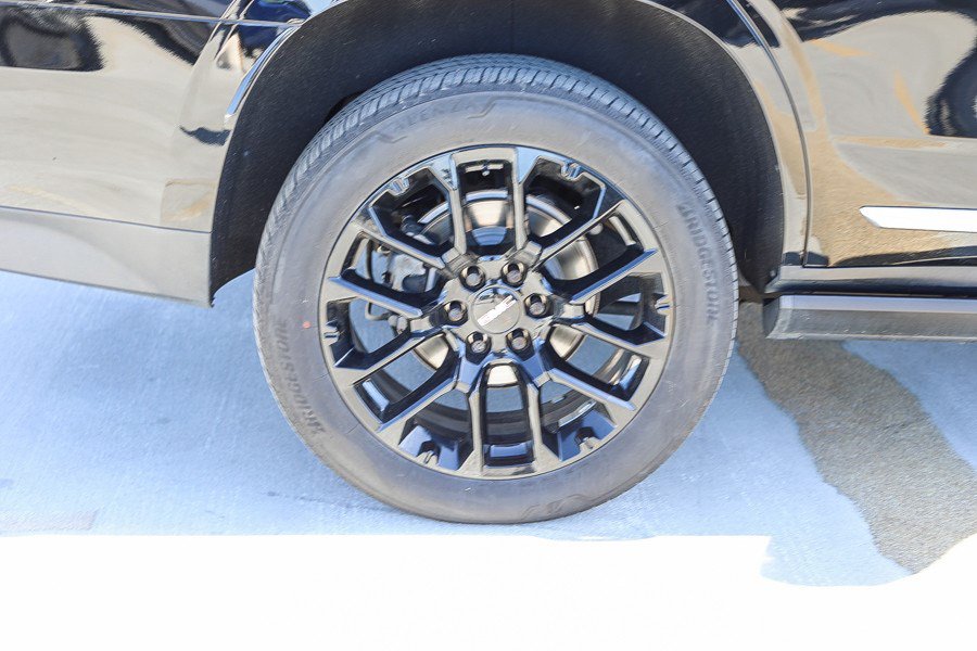 Used 2022 GMC Yukon Denali w/ Max Trailering Package AWD/4WD image 11