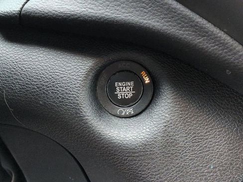 Certified 2020 Jeep Cherokee Trailhawk w/ Cold Weather Group image 20