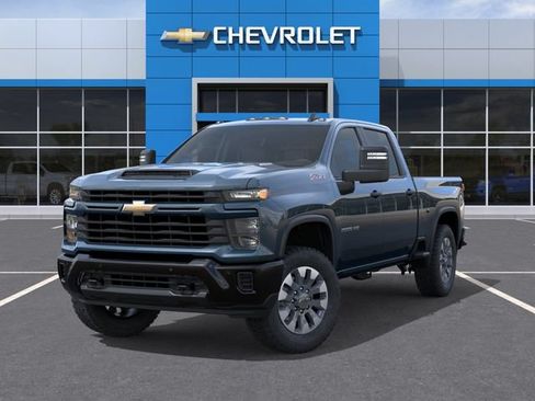 New 2026 Chevrolet Silverado 2500 Custom w/ Custom Value Package AWD/4WD image 6