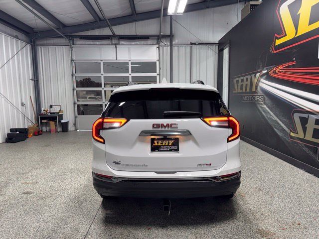 Used 2023 GMC Terrain AT4 AWD/4WD image 19