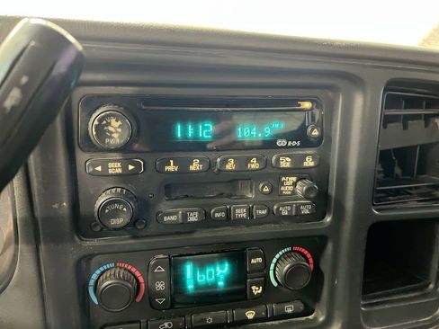 Used 2003 Chevrolet Silverado 2500 4x4 Crew Cab image 14