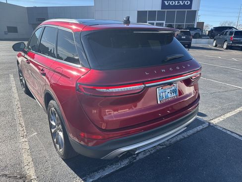 Used 2020 Lincoln Corsair FWD w/ Premium Package image 4