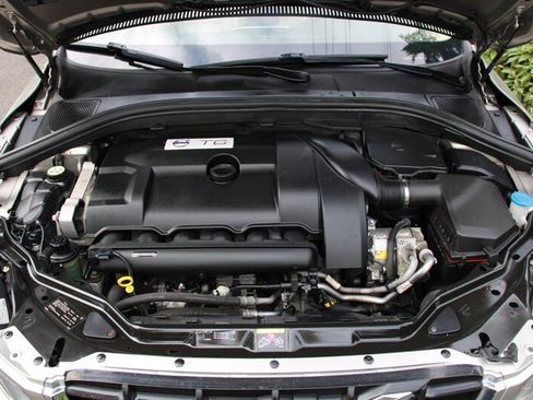 Used 2012 Volvo XC60 T6 Premier Plus image 18