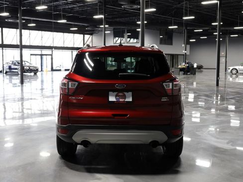 Used 2018 Ford Escape SEL w/ Ford Safe & Smart Package AWD/4WD image 6