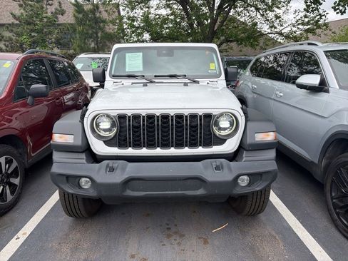 Used 2024 Jeep Wrangler Sport S image 2