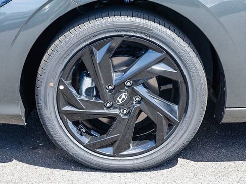 New 2026 Hyundai Elantra Sport FWD image 11