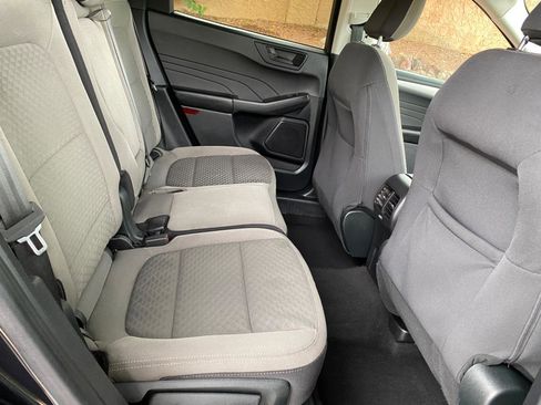Used 2022 Ford Escape SE w/ Convenience Package FWD image 47