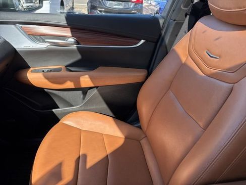 Used 2024 Cadillac XT5 Premium Luxury AWD/4WD image 25
