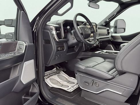 Used 2026 Ford F450 Platinum image 26