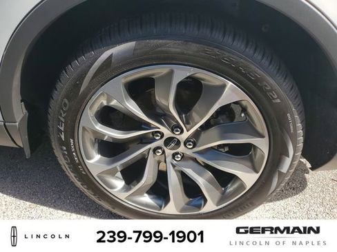 New 2025 Lincoln Aviator Reserve image 11