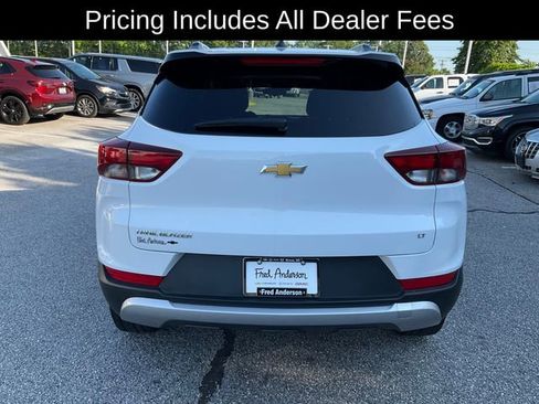 Used 2023 Chevrolet TrailBlazer LT FWD image 22