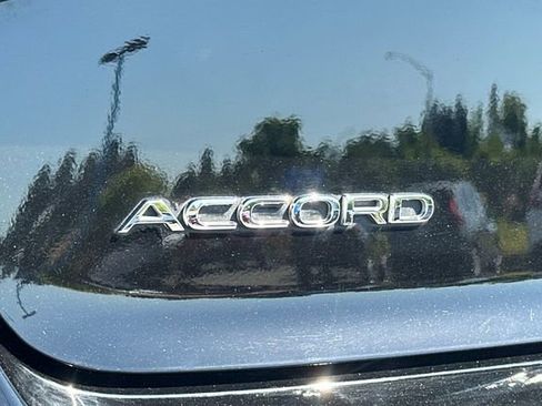 Used 2024 Honda Accord EX image 22